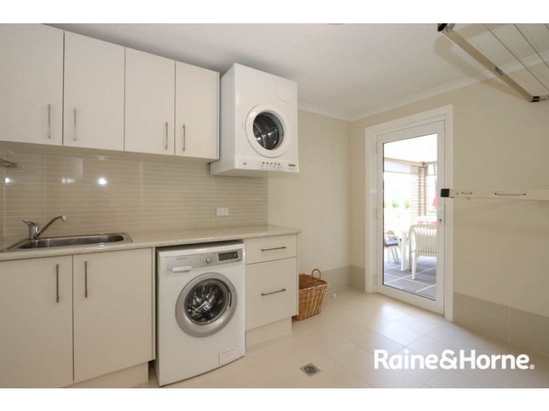 38 Parer Road, Abercrombie NSW 2795