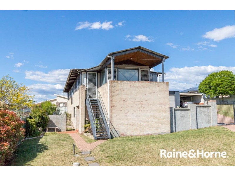 6 Tobin Court, Kelso NSW 2795