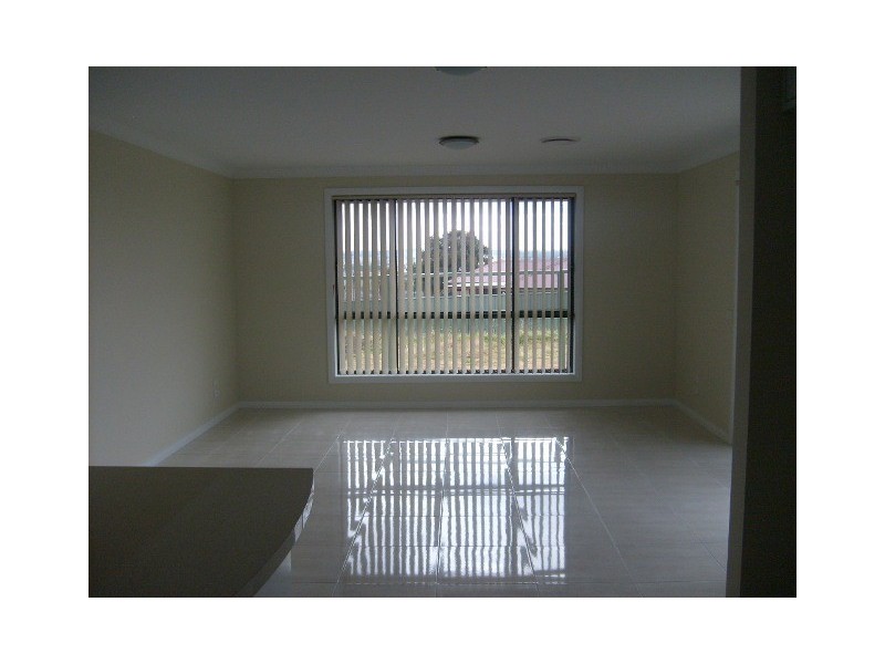 6 Blaxland Cl, Bathurst NSW 2795