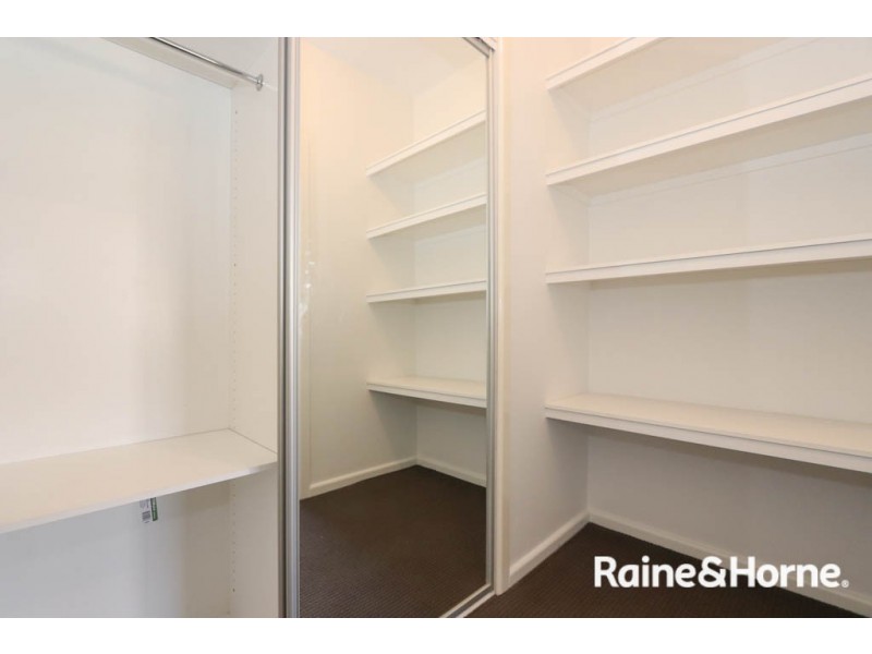 33 Stewart Street, Bathurst NSW 2795