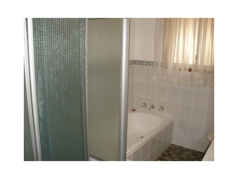 1/220 Piper Street, Bathurst NSW 2795