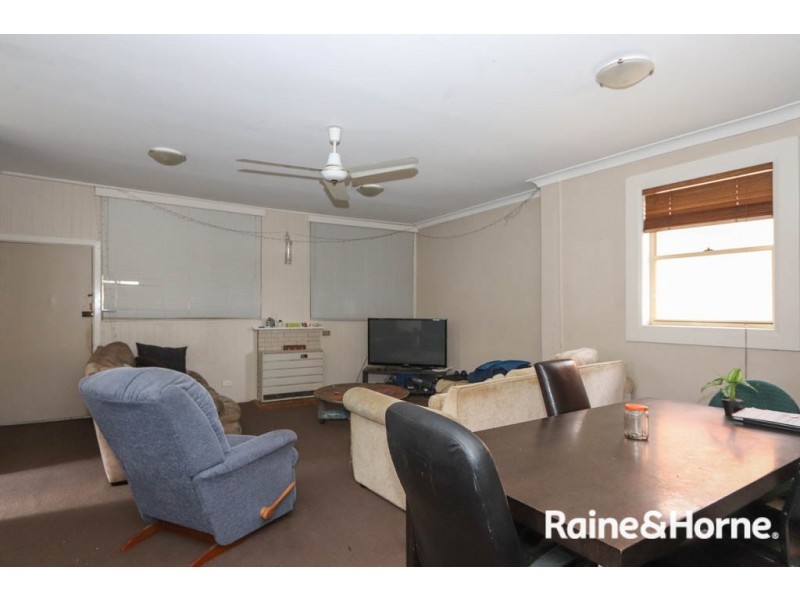 185 Brilliant Street, Bathurst NSW 2795