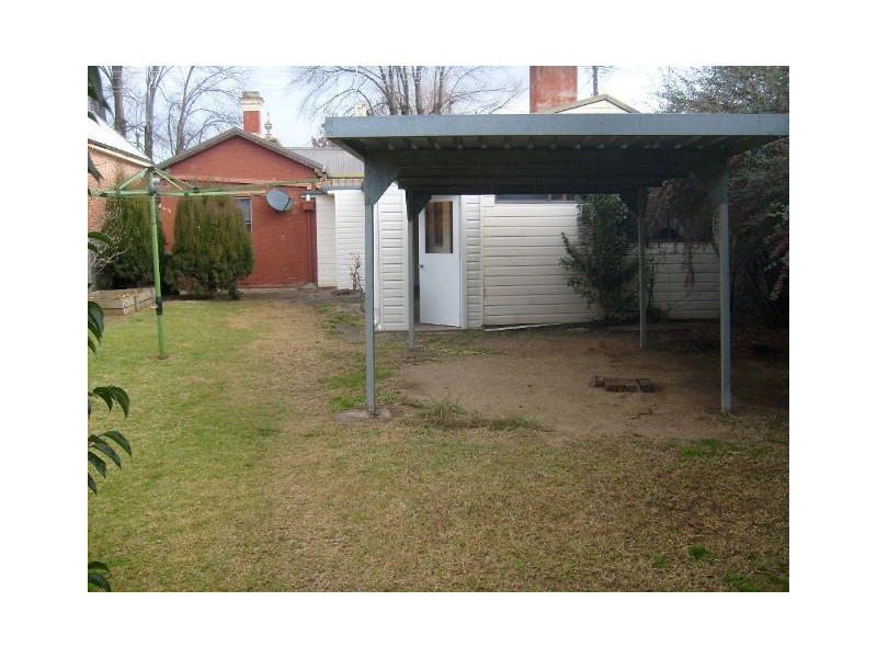 253 Russell St, Bathurst NSW 2795