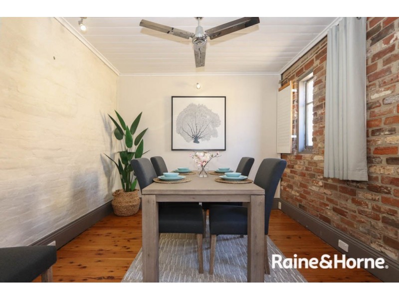 27 Bant Street, Bathurst NSW 2795