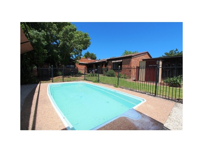 36 Nelson St, Raglan NSW 2795