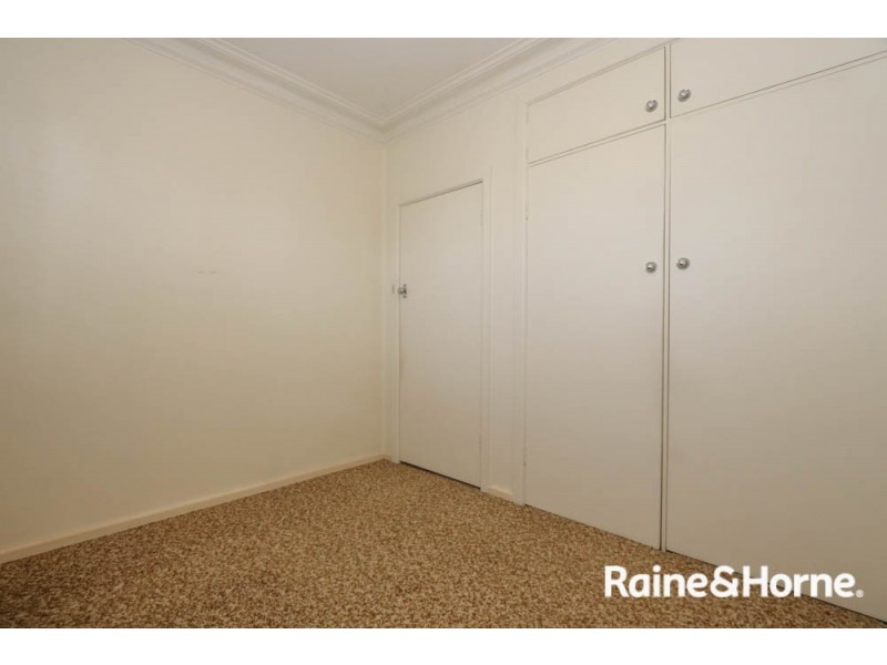 298 Keppel Street, West Bathurst NSW 2795