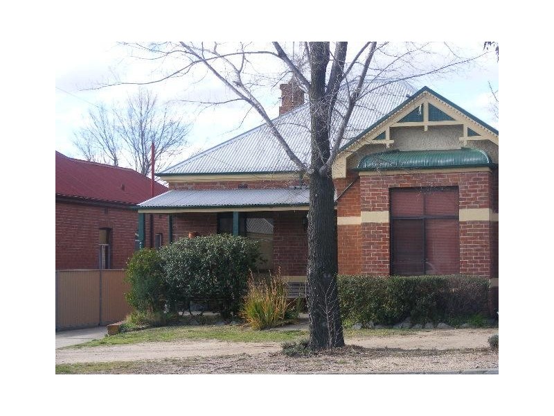 159 Durham St, Bathurst NSW 2795