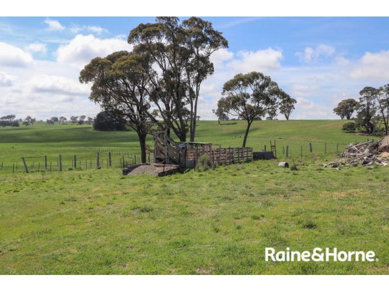 587 Triangle Flat Road, Rockley NSW 2795