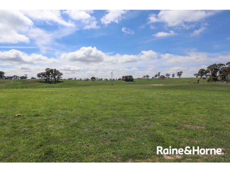 587 Triangle Flat Road, Rockley NSW 2795