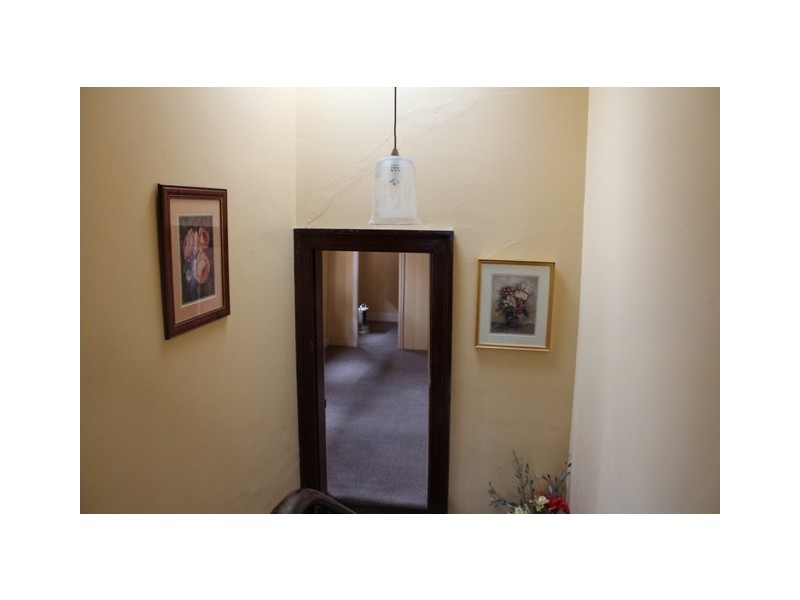 62 Bentinck St, Bathurst NSW 2795