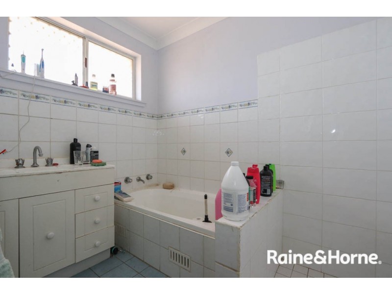 31 Perrier Place, Kelso NSW 2795