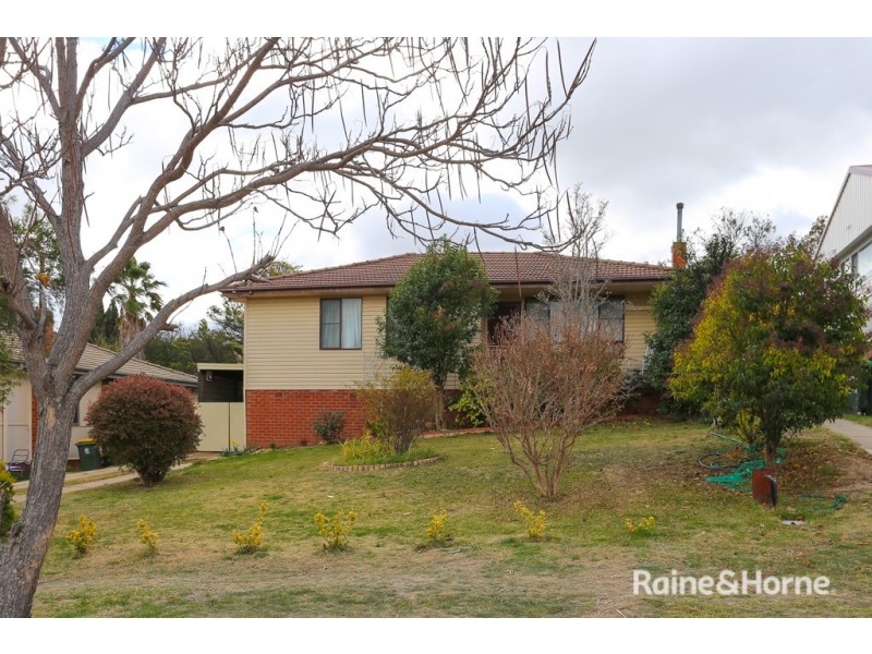 299 Rocket St, Bathurst NSW 2795