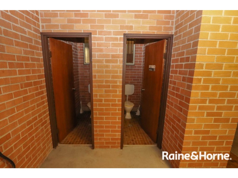 96 Bentinck Street, Bathurst NSW 2795