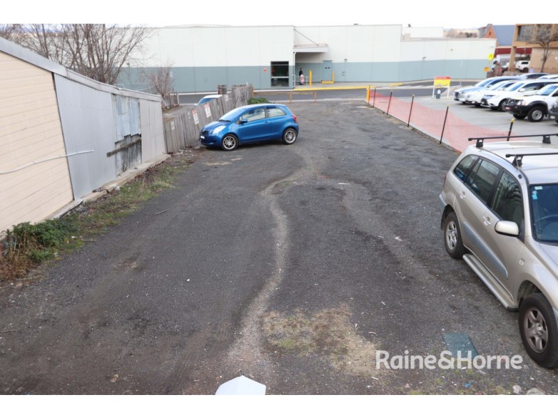 98 William Street, Bathurst NSW 2795