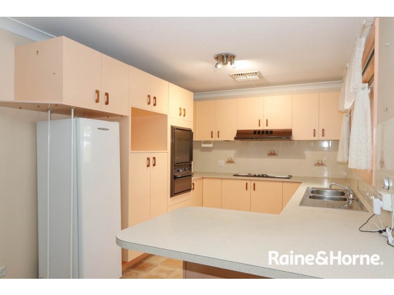 21 Cottonwood Drive, Eglinton NSW 2795