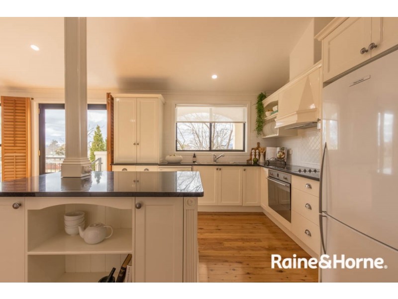 50 Brilliant Street, Bathurst NSW 2795