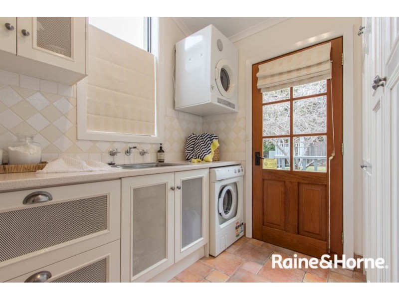 50 Brilliant Street, Bathurst NSW 2795