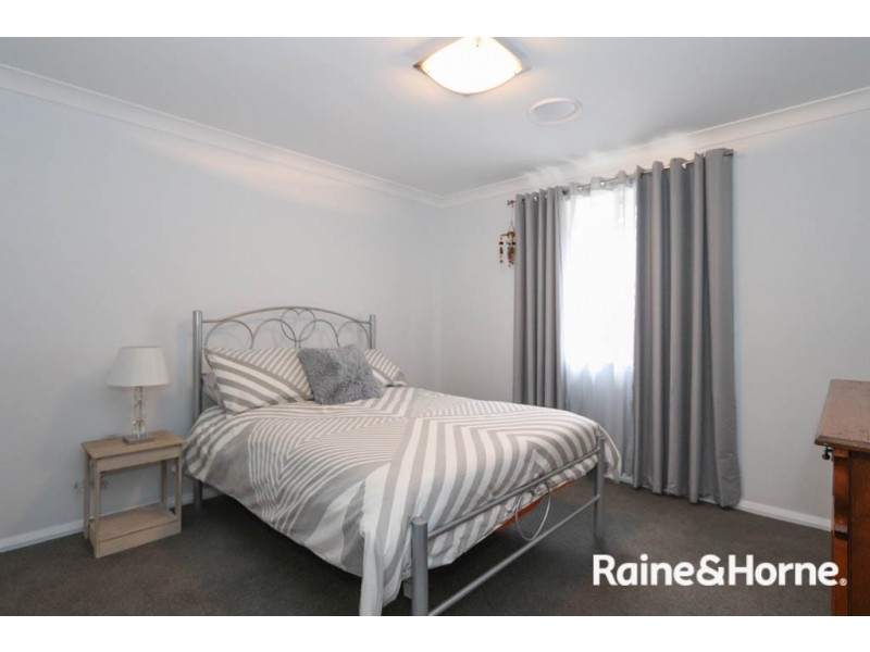 69 Graham Drive, Kelso NSW 2795