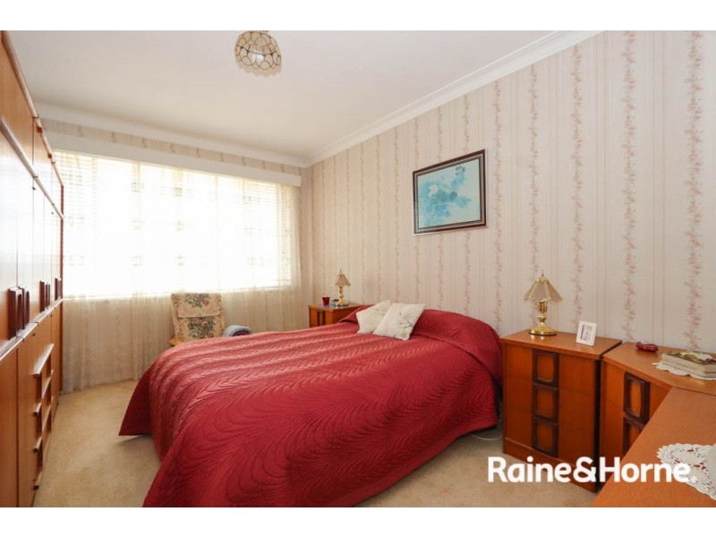 24 Casey Circuit, West Bathurst NSW 2795