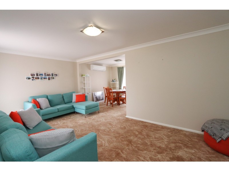 13 Jamison Pl, Bathurst NSW 2795