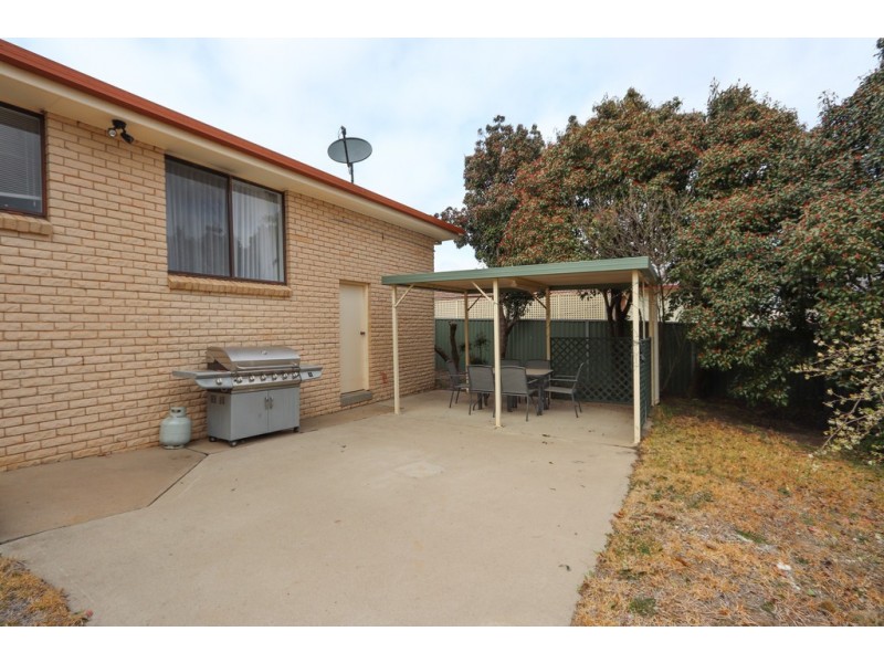 13 Jamison Pl, Bathurst NSW 2795