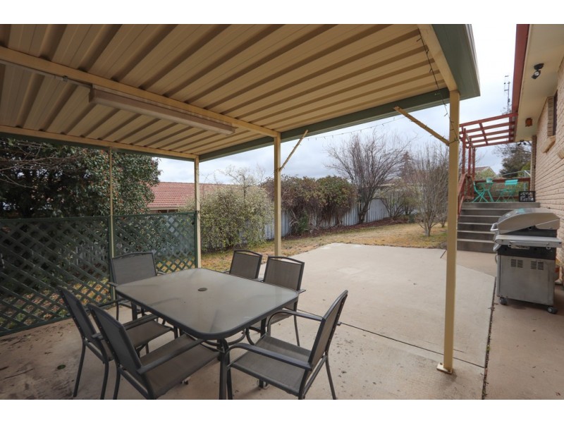 13 Jamison Pl, Bathurst NSW 2795