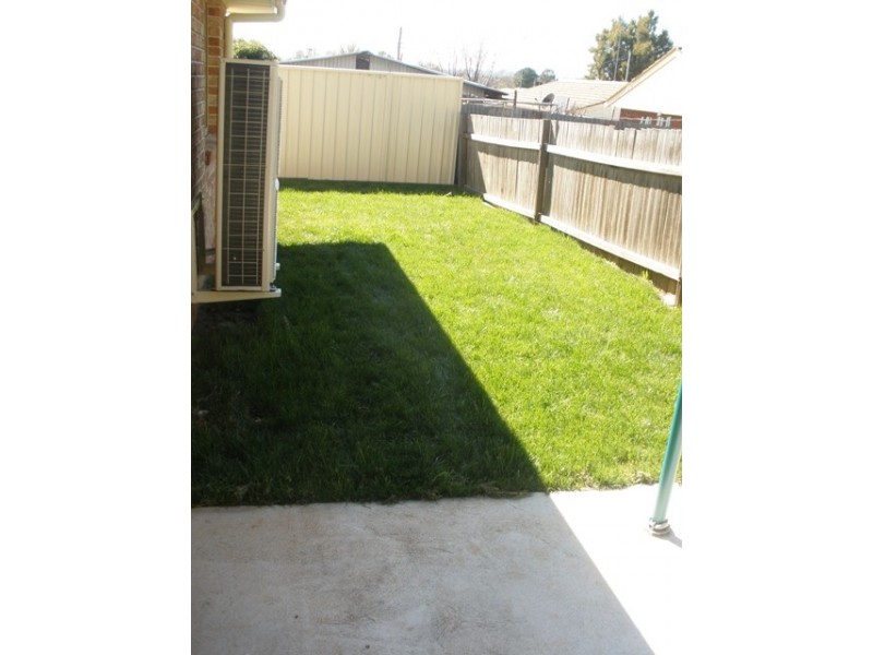 106d Peel Street, Bathurst NSW 2795