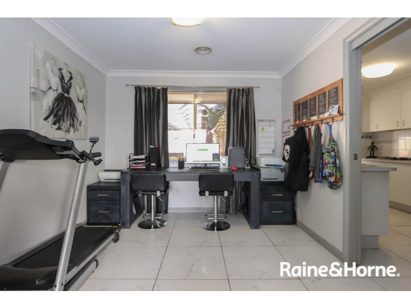 5 Sherman Place, Llanarth NSW 2795