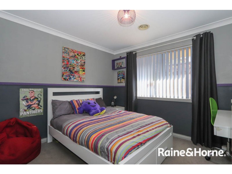 5 Sherman Place, Llanarth NSW 2795