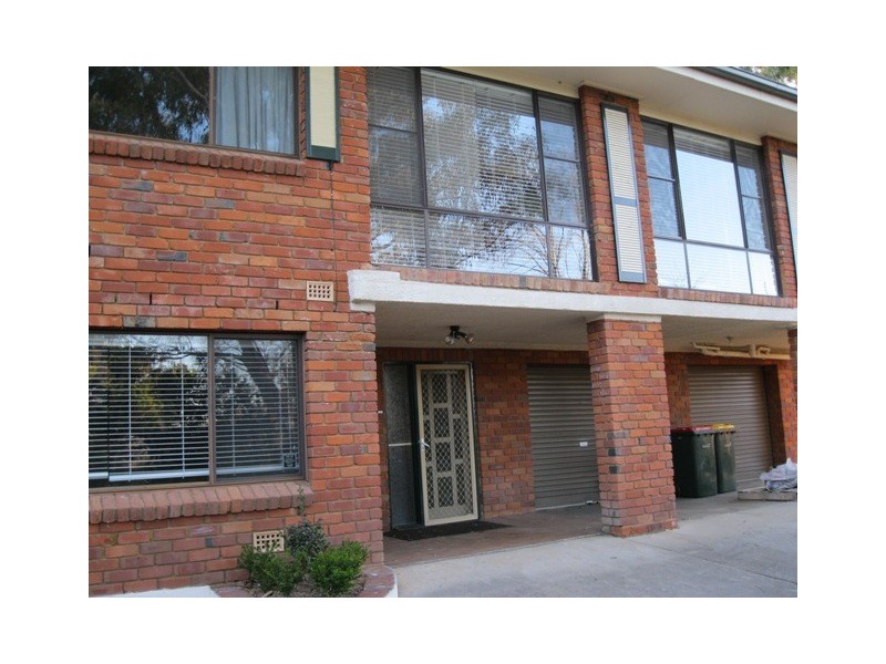 61A Commonwealth, Bathurst NSW 2795