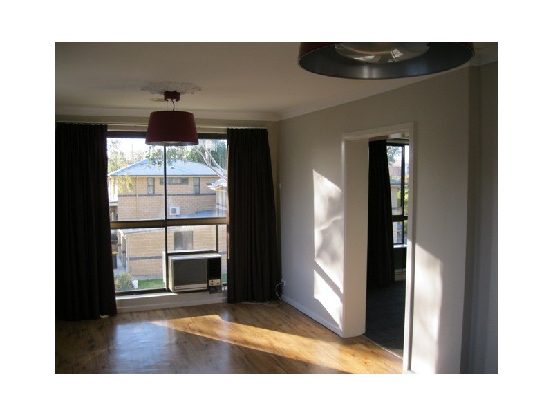 61A Commonwealth, Bathurst NSW 2795