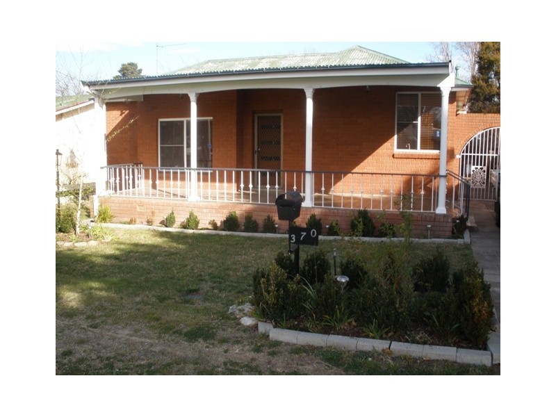 370 Stewart St, Bathurst NSW 2795