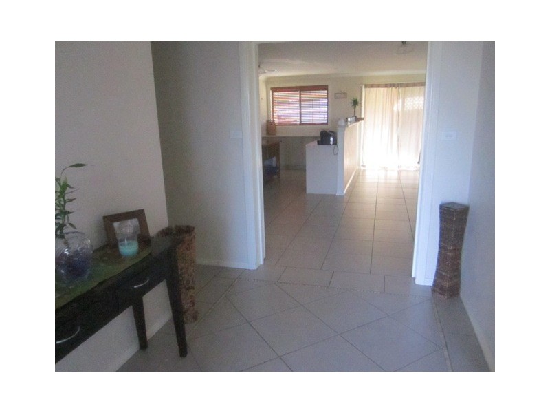 8 Marriott Ave, Kelso NSW 2795