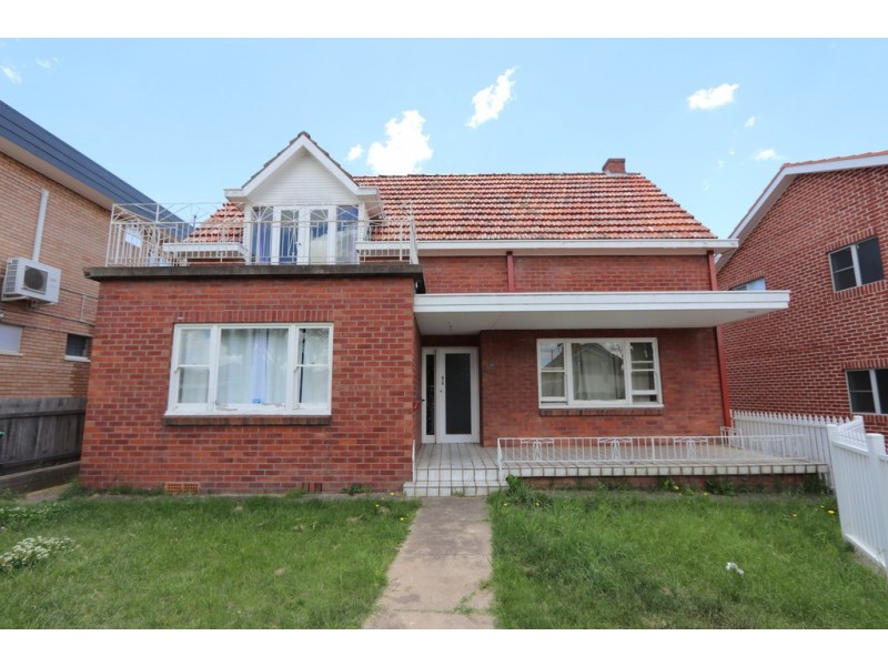 143 William Street, Bathurst NSW 2795