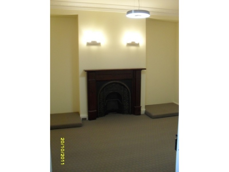 181 Stewart St, Bathurst NSW 2795