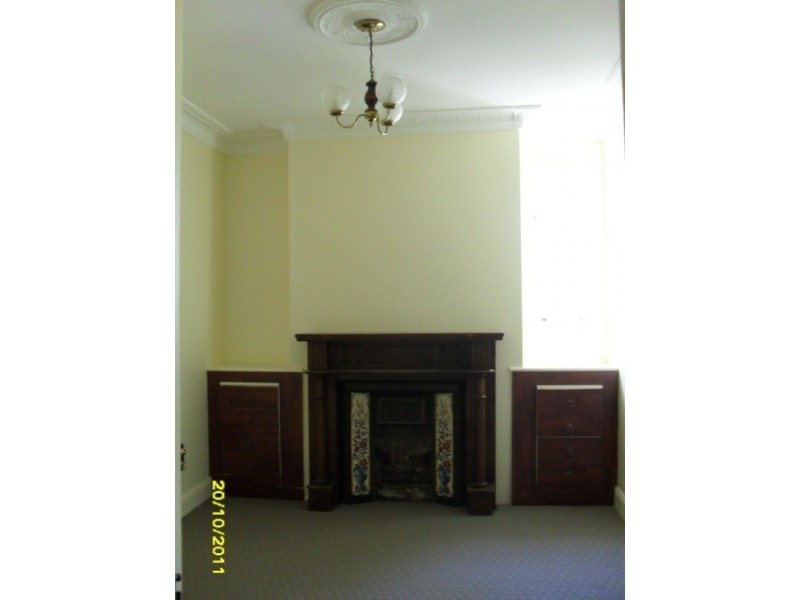 181 Stewart St, Bathurst NSW 2795