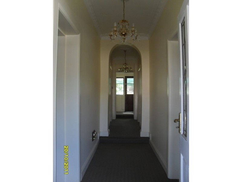 181 Stewart St, Bathurst NSW 2795