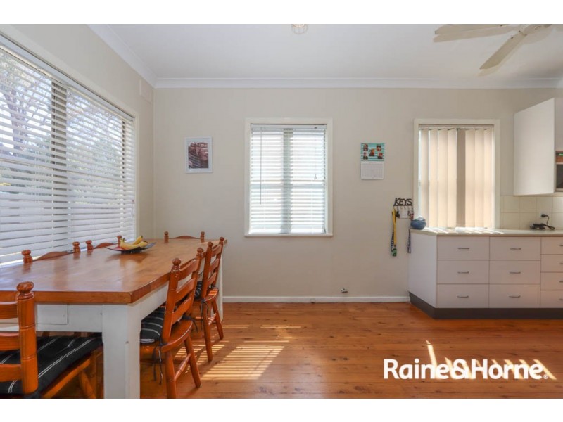 357 Durham Street, West Bathurst NSW 2795