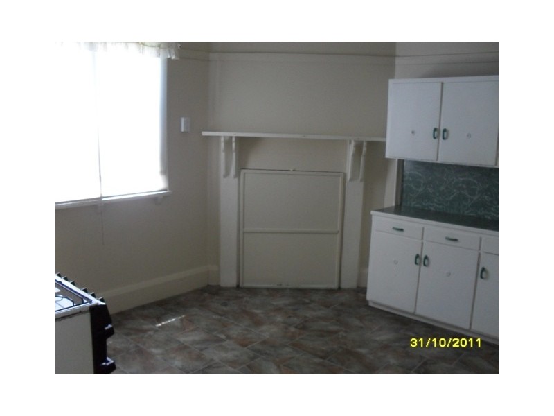 67 Seymour St, Bathurst NSW 2795