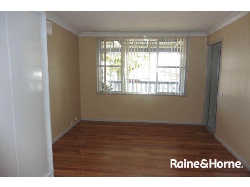 79 Sydney Road, Kelso NSW 2795