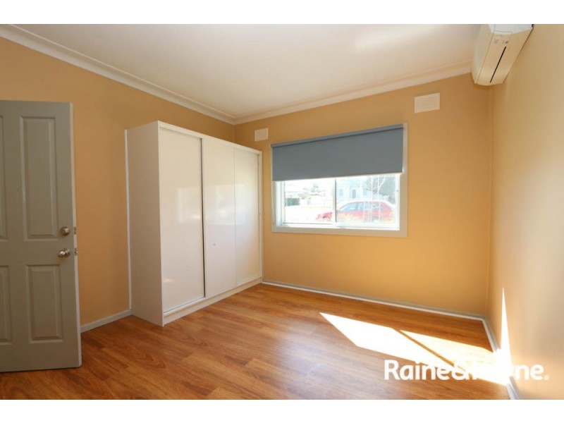 79 Sydney Road, Kelso NSW 2795