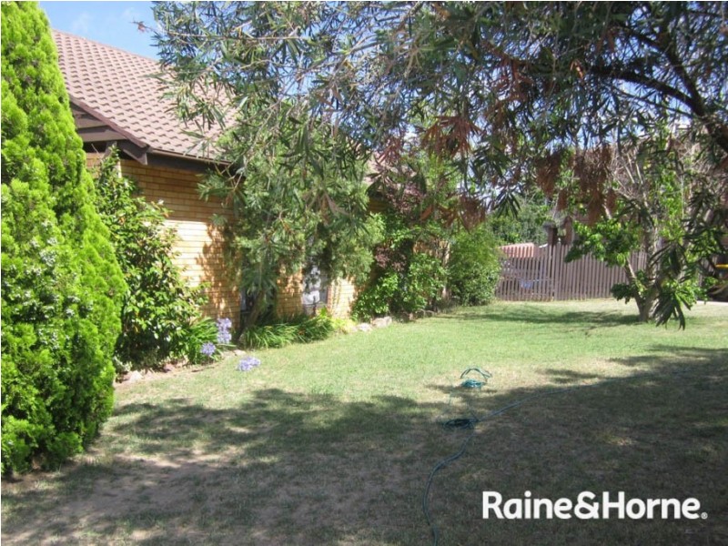 30 Kabbera Blvd, Kelso NSW 2795