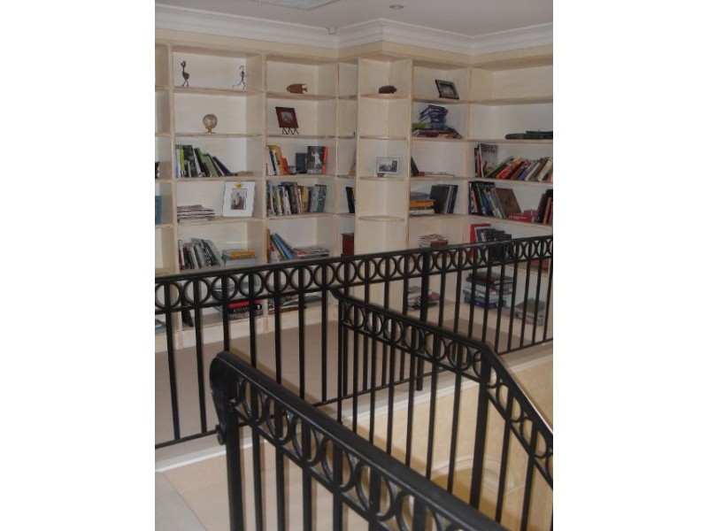 1 Honeysuckle Cl, Bathurst NSW 2795