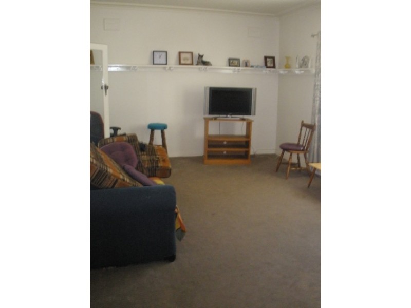 39 Seymour, Bathurst NSW 2795