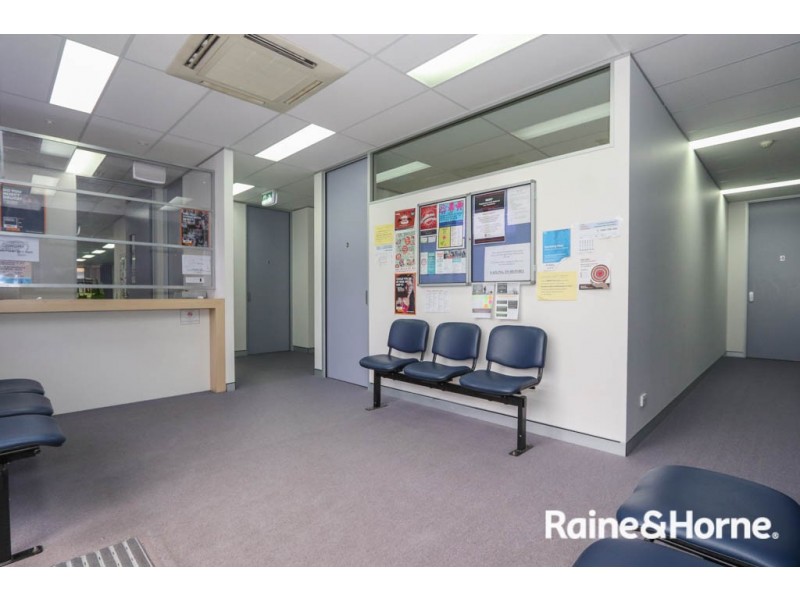 2/108 William Street, Bathurst NSW 2795