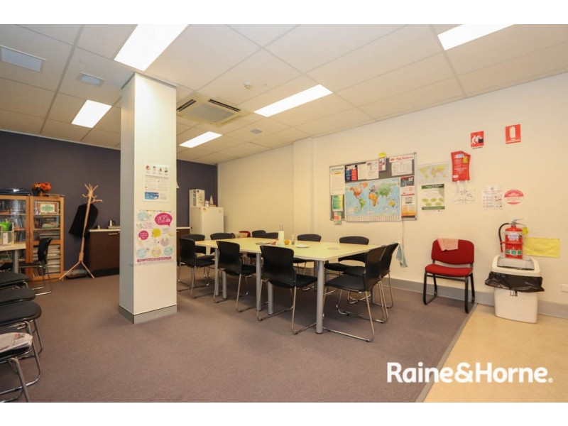2/108 William Street, Bathurst NSW 2795