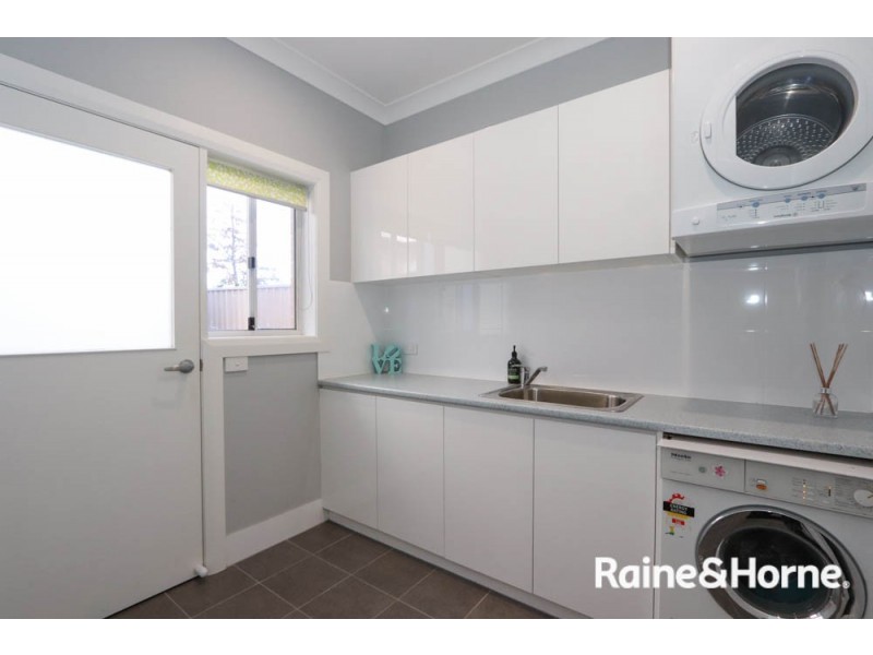 5 O’Farrell Place, Kelso NSW 2795