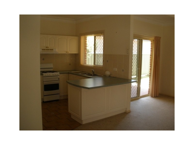 2/150  Rankin, Bathurst NSW 2795