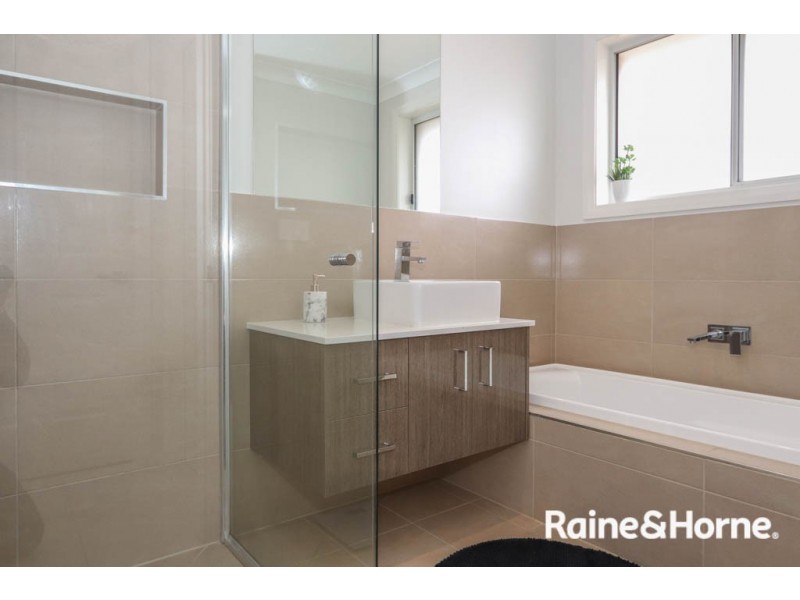 3 Rothery Street, Eglinton NSW 2795