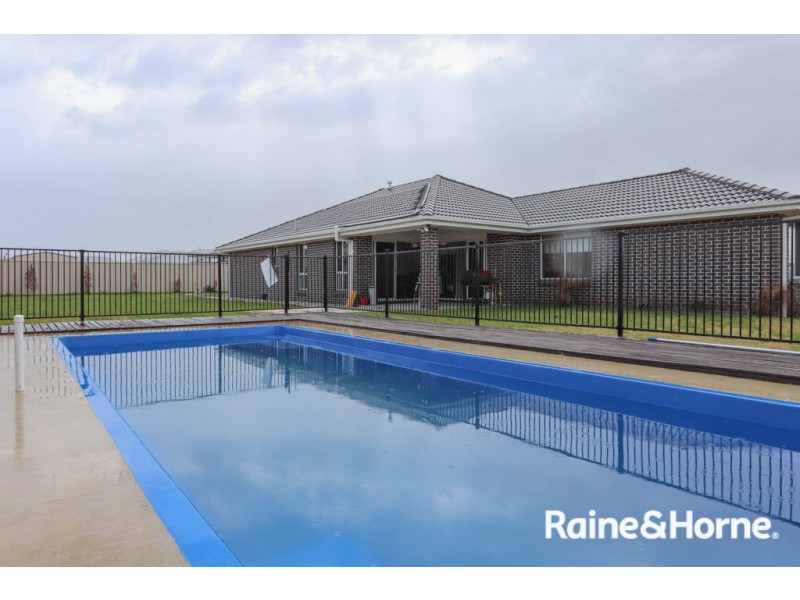 3 Rothery Street, Eglinton NSW 2795